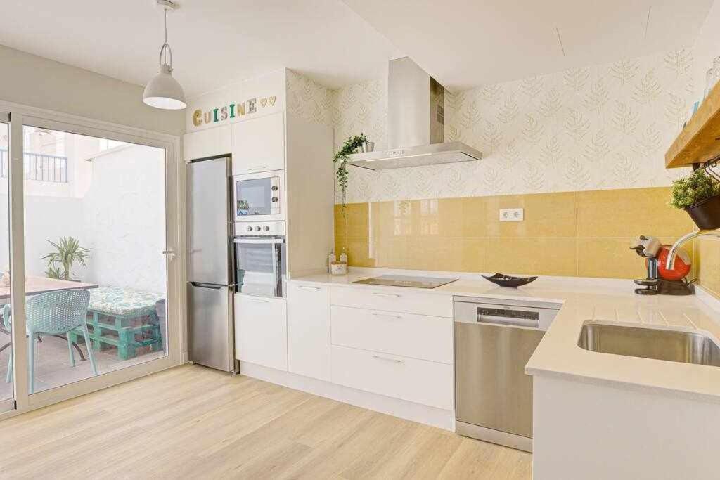 La Favorita Preciosa Villa Con Piscina Privada Corralejo Eksteriør bilde
