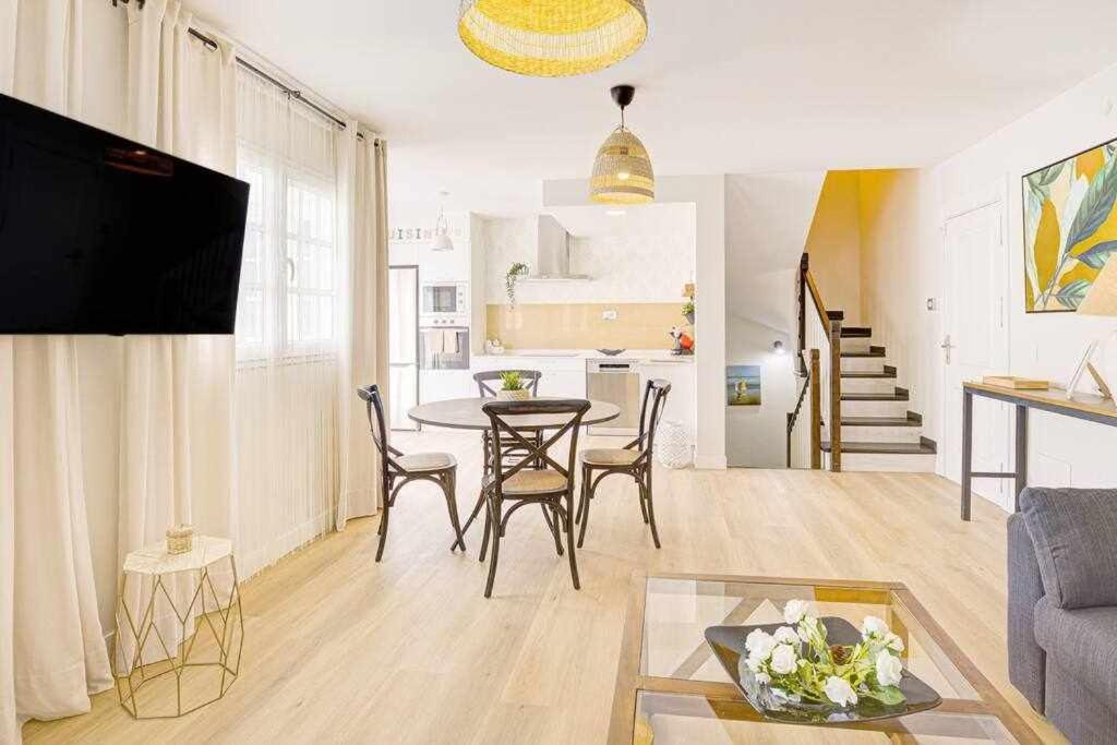 La Favorita Preciosa Villa Con Piscina Privada Corralejo Eksteriør bilde