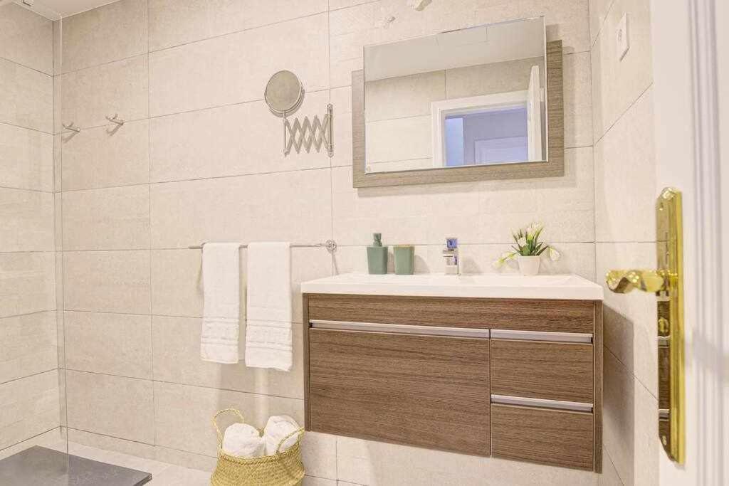 La Favorita Preciosa Villa Con Piscina Privada Corralejo Eksteriør bilde