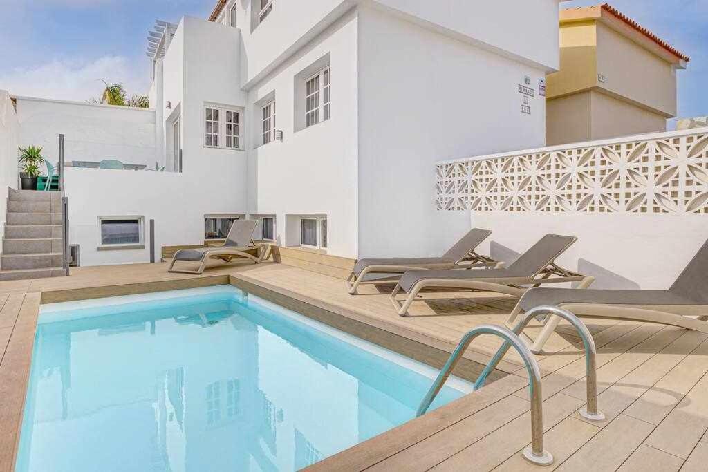 La Favorita Preciosa Villa Con Piscina Privada Corralejo Eksteriør bilde